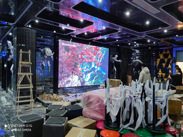 新郑室内P2.5全彩显示屏