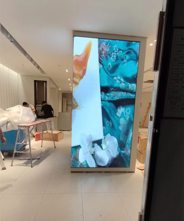 新郑商场门店转角LED显示屏